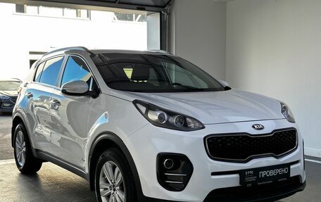 KIA Sportage IV рестайлинг, 2017 год, 2 100 000 рублей, 3 фотография