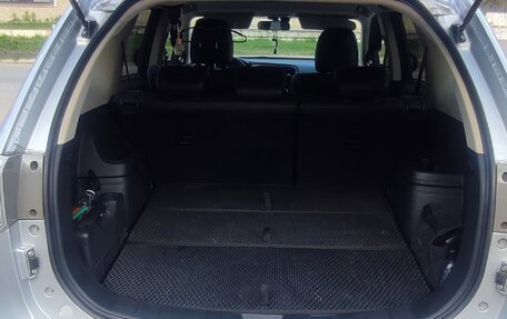 Mitsubishi Outlander III рестайлинг 3, 2014 год, 1 750 000 рублей, 14 фотография