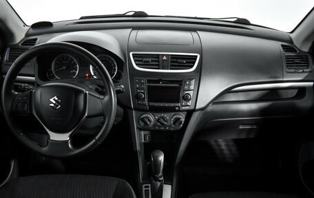 Suzuki Swift IV, 2011 год, 735 000 рублей, 14 фотография