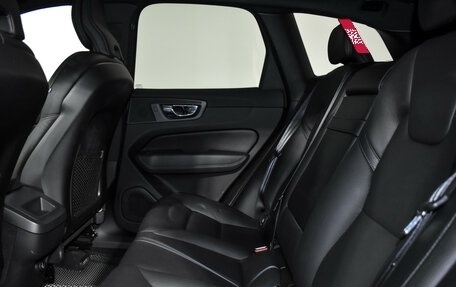 Volvo XC60 II, 2019 год, 4 300 000 рублей, 12 фотография