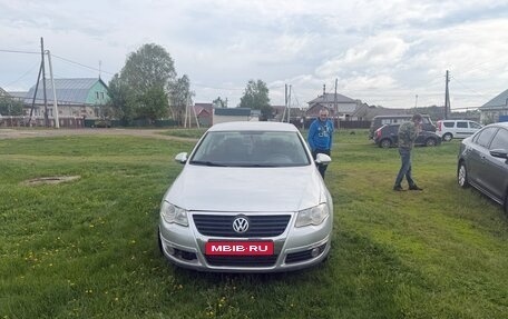 Volkswagen Passat B6, 2007 год, 590 000 рублей, 1 фотография