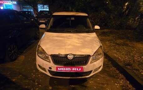 Skoda Fabia II, 2011 год, 350 000 рублей, 1 фотография