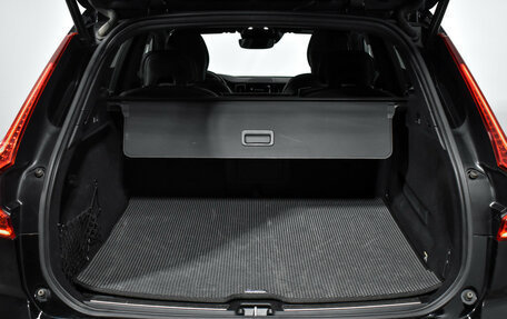 Volvo XC60 II, 2019 год, 4 300 000 рублей, 19 фотография