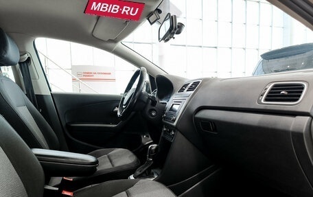 Volkswagen Polo VI (EU Market), 2017 год, 850 000 рублей, 13 фотография