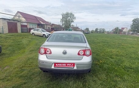 Volkswagen Passat B6, 2007 год, 590 000 рублей, 3 фотография