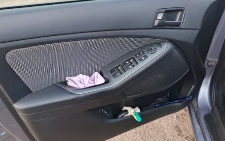 KIA Optima III, 2012 год, 1 050 000 рублей, 13 фотография