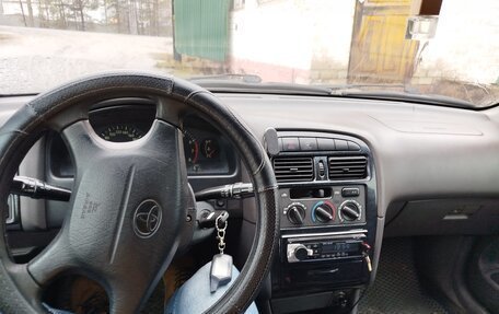 Toyota Avensis III рестайлинг, 1999 год, 330 000 рублей, 12 фотография