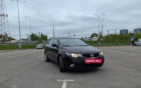 KIA Cerato III, 2010 год, 900 000 рублей, 2 фотография