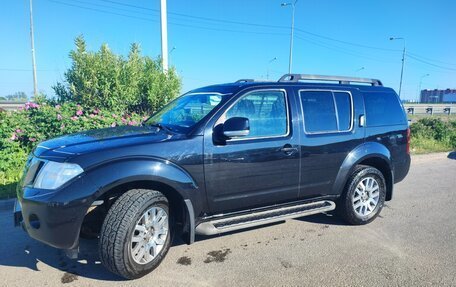 Nissan Pathfinder, 2011 год, 1 850 000 рублей, 3 фотография