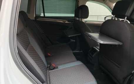 Volkswagen Tiguan II, 2019 год, 2 200 000 рублей, 7 фотография