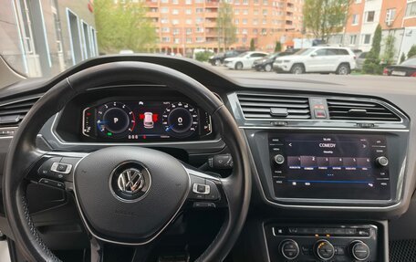 Volkswagen Tiguan II, 2019 год, 2 200 000 рублей, 6 фотография