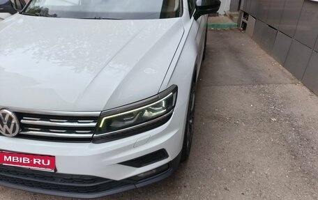 Volkswagen Tiguan II, 2019 год, 2 200 000 рублей, 8 фотография