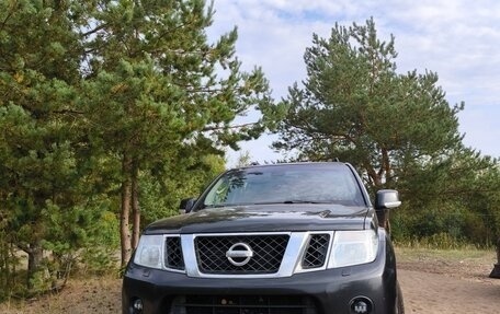 Nissan Pathfinder, 2011 год, 1 850 000 рублей, 37 фотография