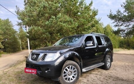 Nissan Pathfinder, 2011 год, 1 850 000 рублей, 38 фотография
