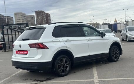 Volkswagen Tiguan II, 2019 год, 2 200 000 рублей, 17 фотография
