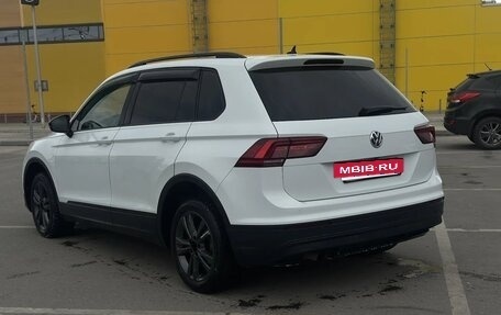 Volkswagen Tiguan II, 2019 год, 2 200 000 рублей, 20 фотография