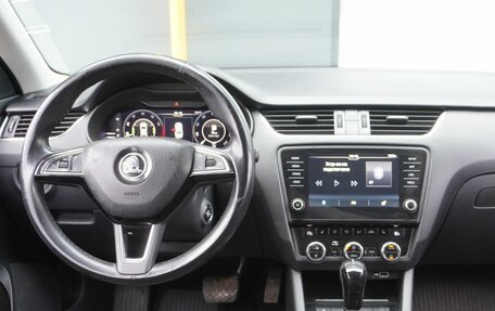 Skoda Octavia, 2018 год, 1 663 000 рублей, 12 фотография