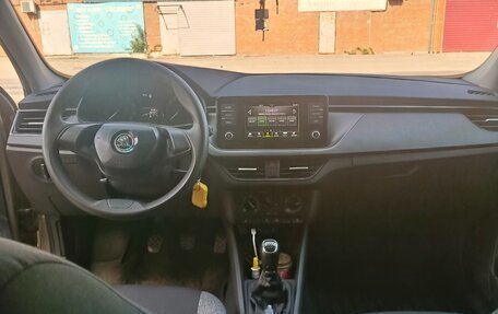 Skoda Rapid II, 2020 год, 1 200 000 рублей, 5 фотография
