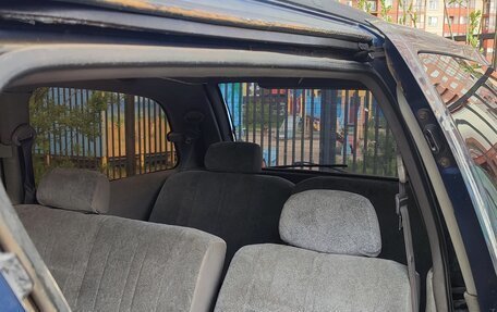 Toyota Estima III рестайлинг -2, 1993 год, 360 000 рублей, 5 фотография