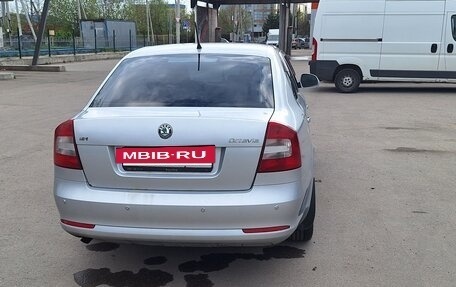 Skoda Octavia, 2011 год, 650 000 рублей, 2 фотография
