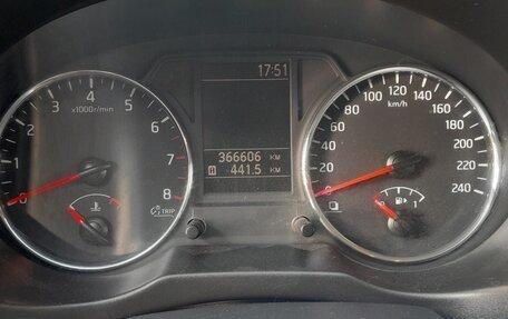 Nissan X-Trail, 2012 год, 1 200 000 рублей, 10 фотография