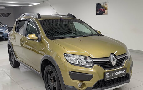 Renault Sandero II рестайлинг, 2015 год, 961 000 рублей, 3 фотография