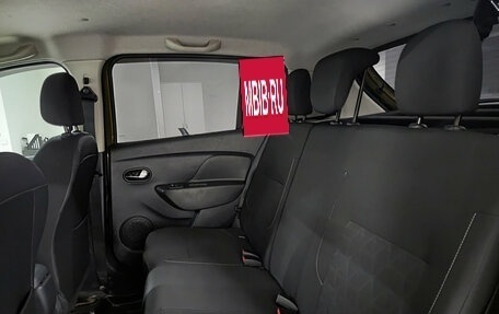 Renault Sandero II рестайлинг, 2015 год, 961 000 рублей, 15 фотография