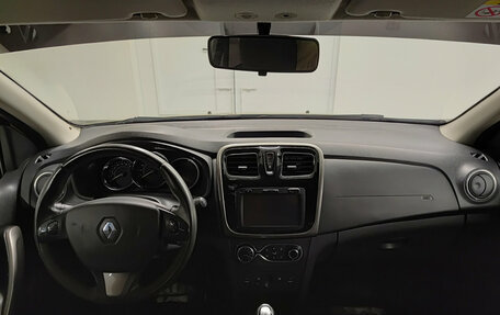 Renault Sandero II рестайлинг, 2015 год, 961 000 рублей, 17 фотография