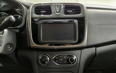Renault Sandero II рестайлинг, 2015 год, 961 000 рублей, 18 фотография