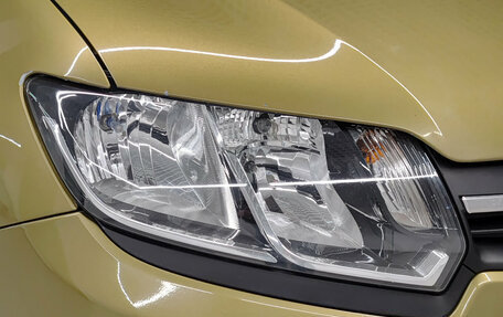 Renault Sandero II рестайлинг, 2015 год, 961 000 рублей, 21 фотография