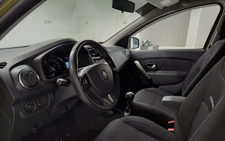 Renault Sandero II рестайлинг, 2015 год, 961 000 рублей, 20 фотография