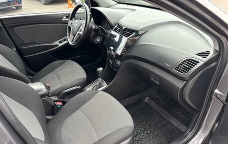 Hyundai Solaris II рестайлинг, 2013 год, 819 000 рублей, 11 фотография