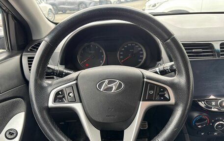 Hyundai Solaris II рестайлинг, 2013 год, 819 000 рублей, 14 фотография