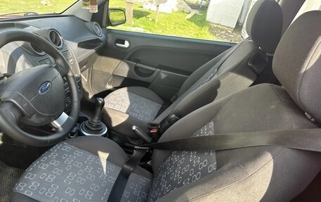 Ford Fiesta, 2007 год, 310 000 рублей, 9 фотография