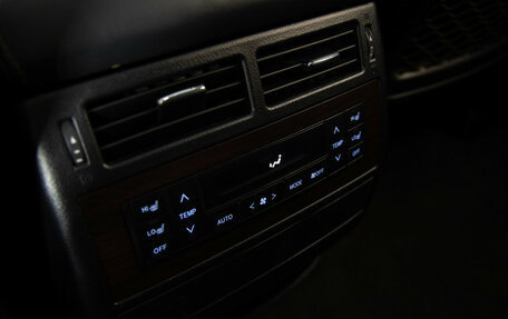 Toyota Land Cruiser 200, 2016 год, 6 499 000 рублей, 13 фотография