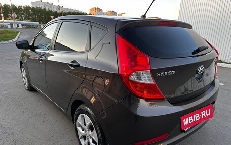 Hyundai Solaris II рестайлинг, 2015 год, 970 000 рублей, 4 фотография