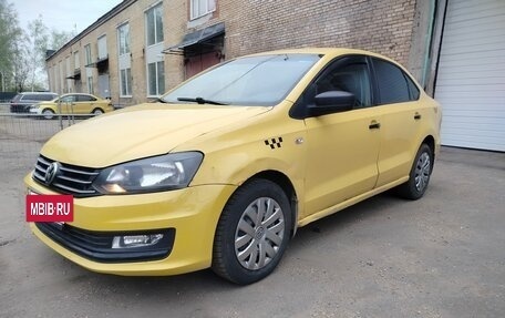 Volkswagen Polo VI (EU Market), 2017 год, 320 000 рублей, 3 фотография