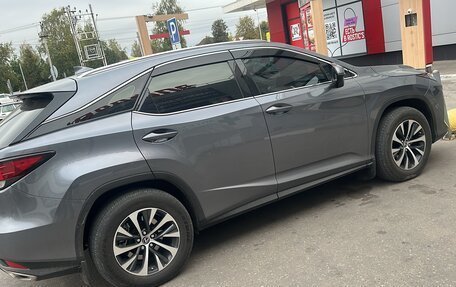 Lexus RX IV рестайлинг, 2021 год, 5 800 000 рублей, 3 фотография