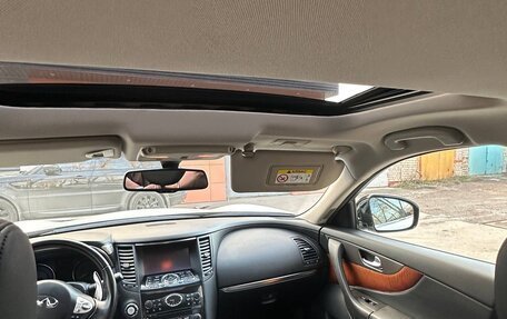 Infiniti QX70, 2014 год, 3 825 000 рублей, 10 фотография
