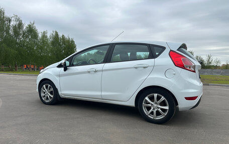 Ford Fiesta, 2016 год, 950 000 рублей, 5 фотография
