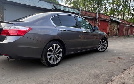 Honda Accord IX рестайлинг, 2013 год, 1 700 050 рублей, 2 фотография