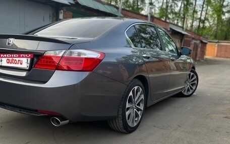 Honda Accord IX рестайлинг, 2013 год, 1 700 050 рублей, 3 фотография