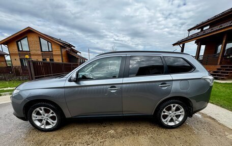 Mitsubishi Outlander III рестайлинг 3, 2012 год, 1 157 000 рублей, 2 фотография
