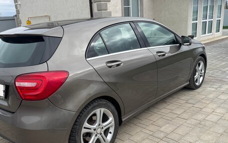 Mercedes-Benz A-Класс, 2013 год, 1 250 000 рублей, 5 фотография