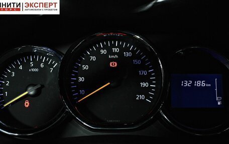 Renault Logan II, 2015 год, 897 000 рублей, 15 фотография