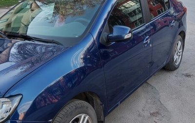 Renault Logan II, 2015 год, 750 000 рублей, 1 фотография