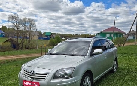 Toyota Avensis III рестайлинг, 2007 год, 870 000 рублей, 1 фотография