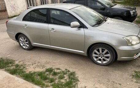 Toyota Avensis III рестайлинг, 2005 год, 610 000 рублей, 8 фотография