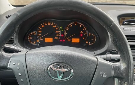 Toyota Avensis III рестайлинг, 2005 год, 610 000 рублей, 16 фотография