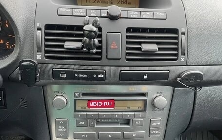 Toyota Avensis III рестайлинг, 2005 год, 610 000 рублей, 15 фотография